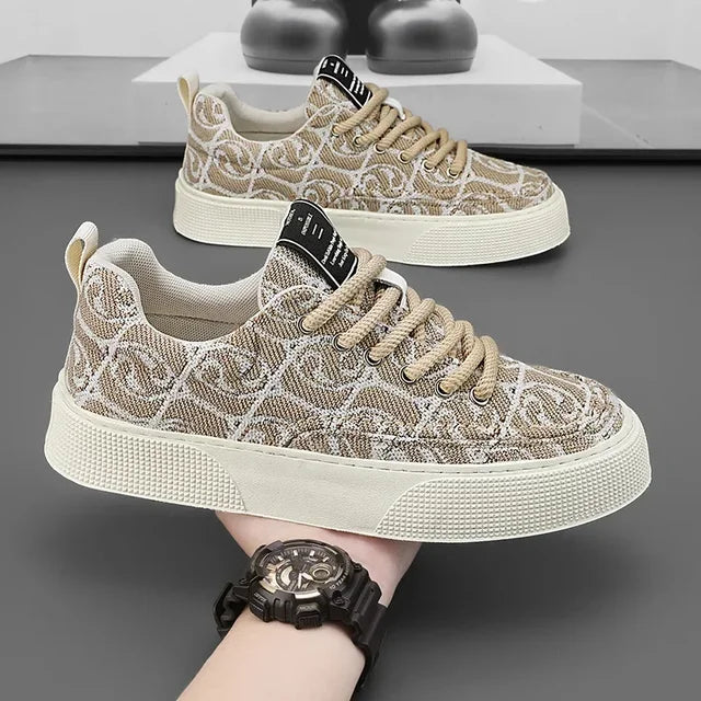 CARLDROSS Canvas Low-Top Sneaker