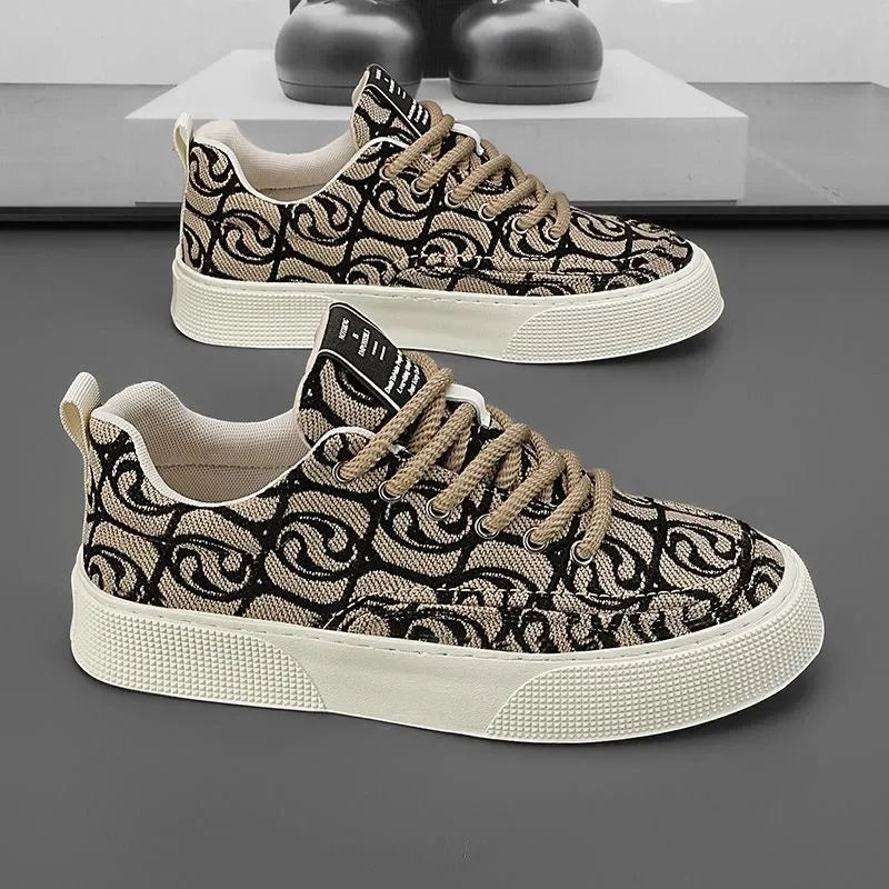 CARLDROSS Canvas Low-Top Sneaker